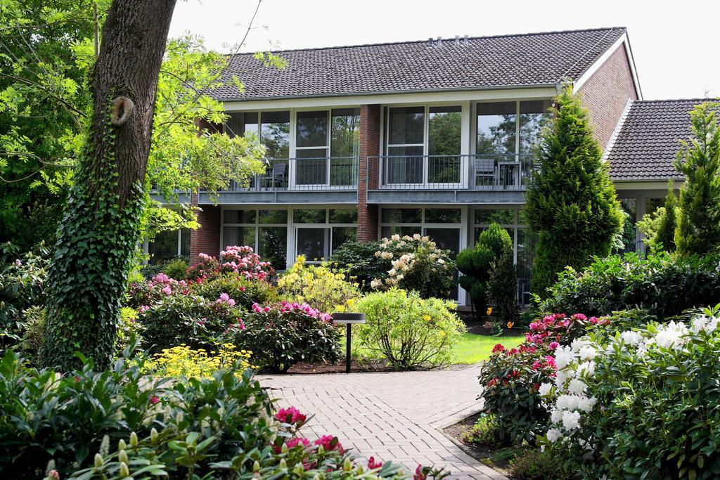 Hotel Blauer Fasan Wiesmoor Exterior foto